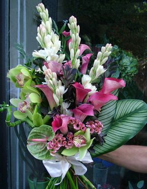 24 Stiele von frischem, luxuryous, gemischten Blumen.