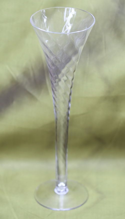 bordázott egy szálas üveg váza (25cm)
