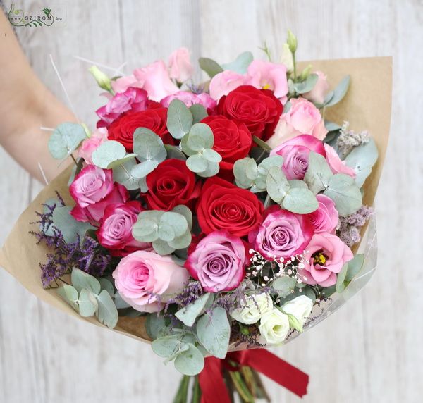 Wunderbare Rosen im Strauß (20 Fäden)