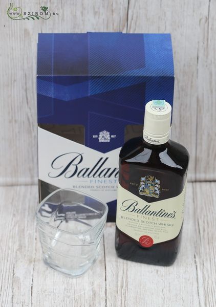 Ballantines mit Glas