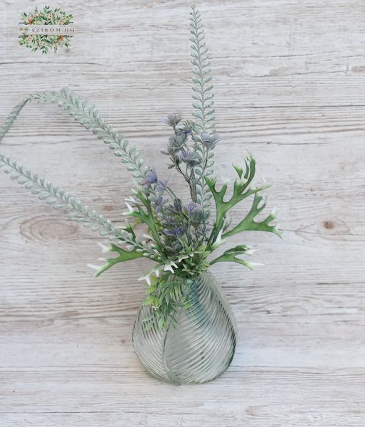 Knstliche Blumenkomposition in einer Vase - Express-Geschenklieferung in  Budapest, Ungarn