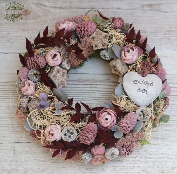 Emlékezünk (25 cm) 