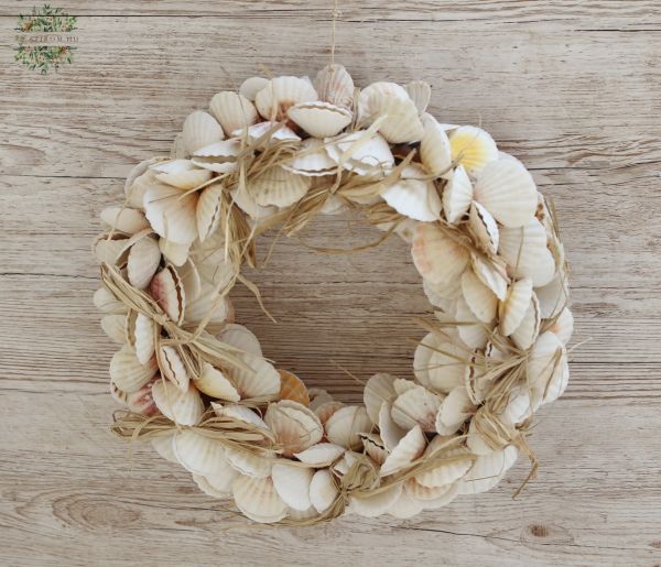 Shell wreath 40cm