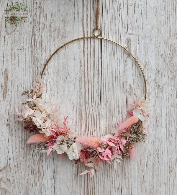 Dried flower ornament