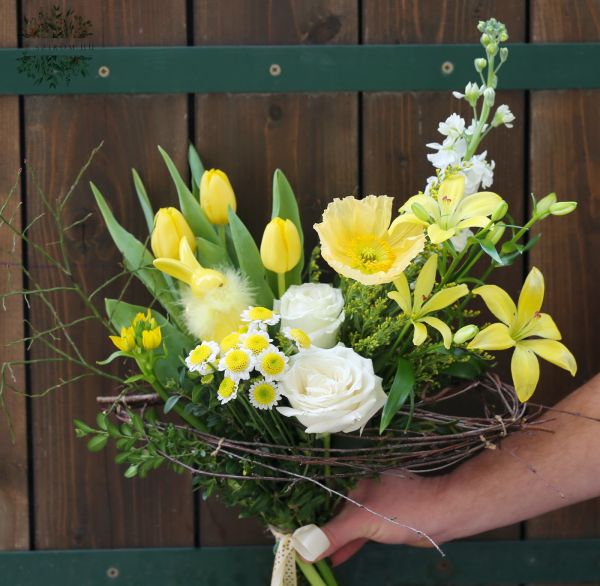 Spring bunny crescent moon bouquet, yellow