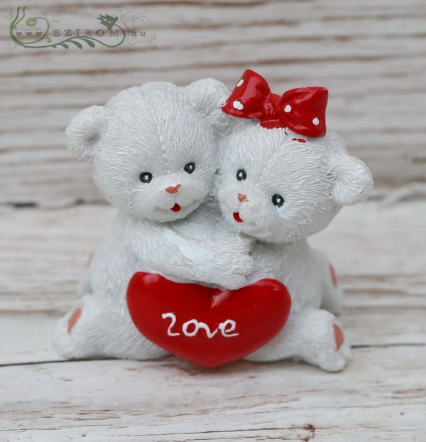 ceramic teddy bear couple in love