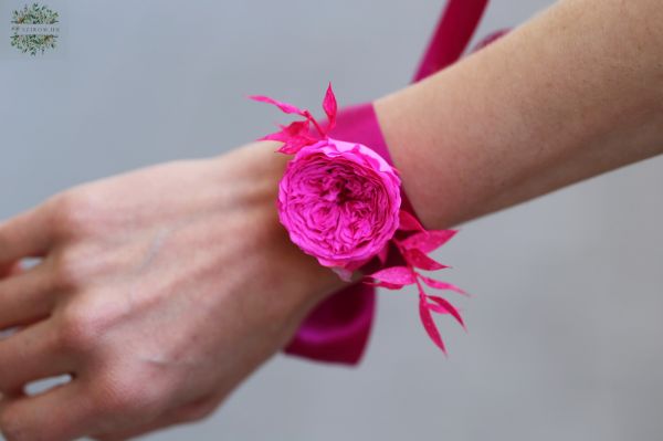 Preserved rose wrist corsage
