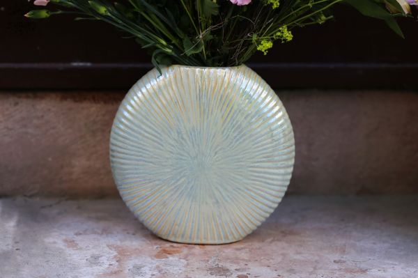Exklusive Vase mit Wiesenblumen (25 Stiele)