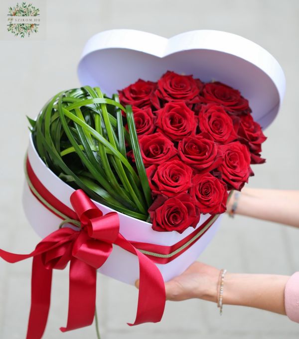 Modern heart box with lilly grass and red roses 
