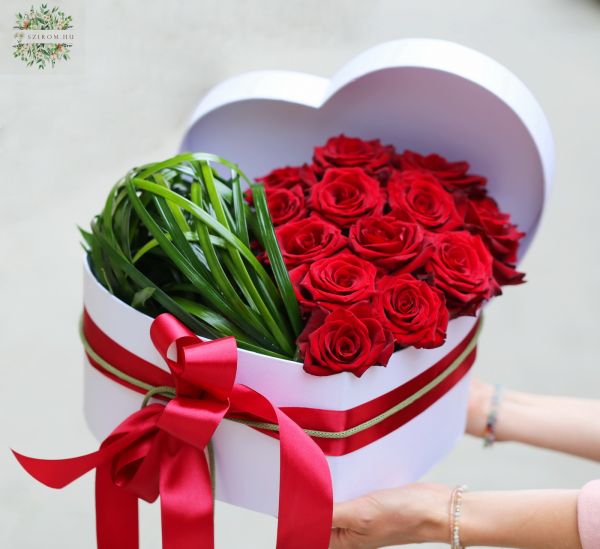 Modern heart box with lilly grass and red roses 