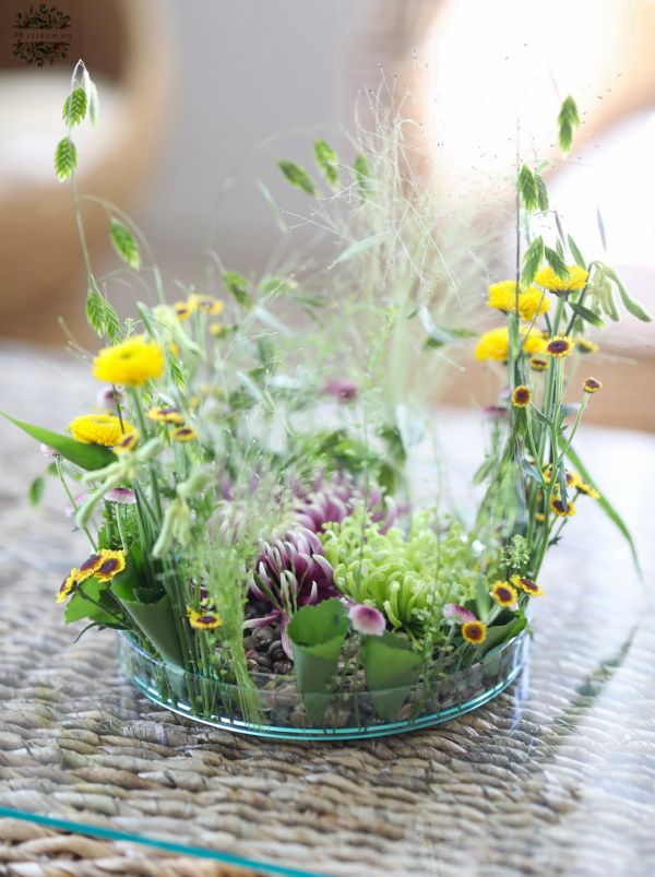 Glass bowl with airy meadow style decoration, pebbles (20cm, purple, yellow, chrysantem, santini)