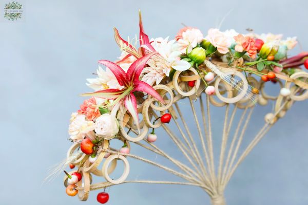 Fan shaped bridal bouquet with bamboo rings (peach, orange, amaryllis, spray rose, carnation, hypericum)