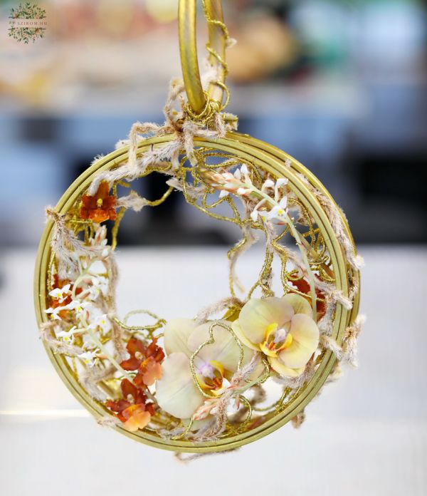Eleganter moderner Brautstrauß in Form eines kleinen Säckchens mit Orchideen (Creme, Orange)