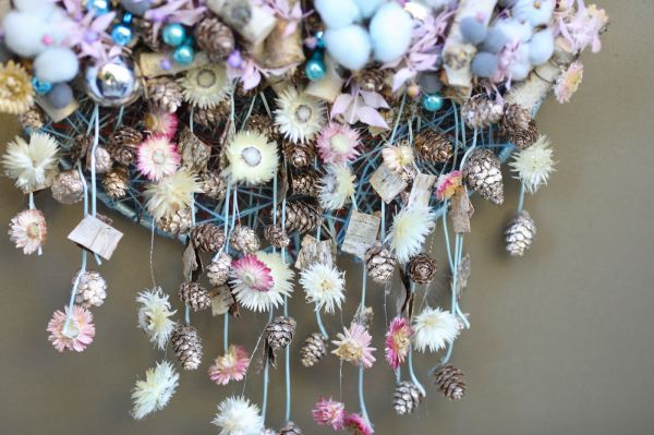 Modern téli kopogtató, fali dísz