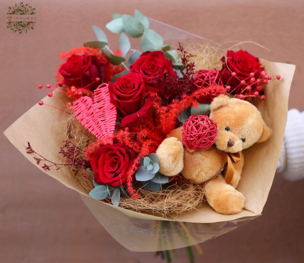Red roses with teddy and heart in bouquet (5 stems)