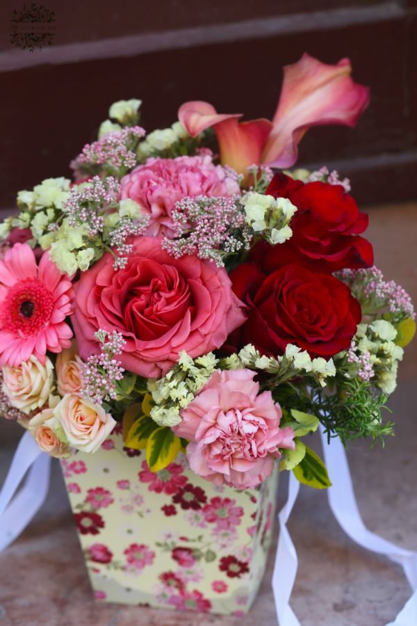 Muttertags-Blumenbeutel in romantischen Farben