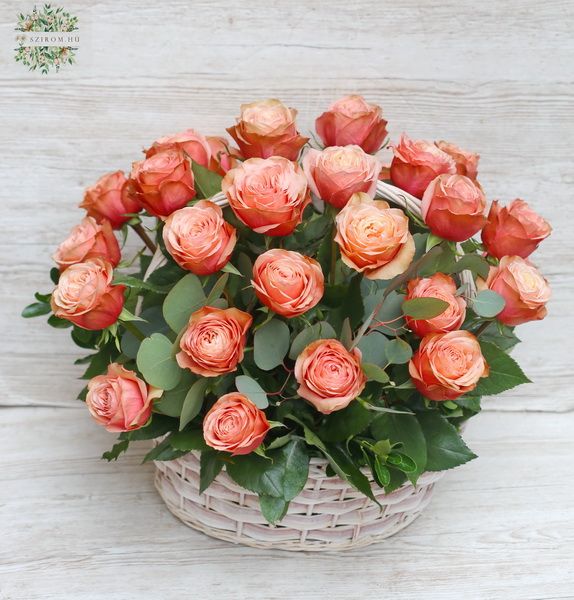 30 stems peach colored roses in basket