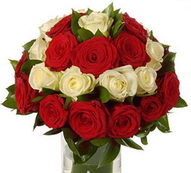 30 red and white roses in biedermeier bouquet