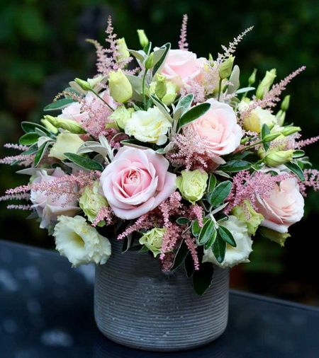 pink fluffy arrangement (rose, lisianthus, astilbe, 27 stems) 