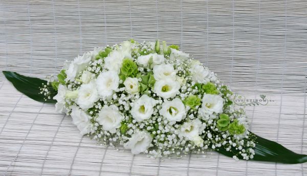 Main table centerpiece (baby's breath, lisianthus, white), wedding