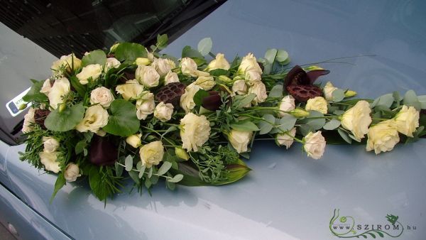 Autodekoration mit Blumen