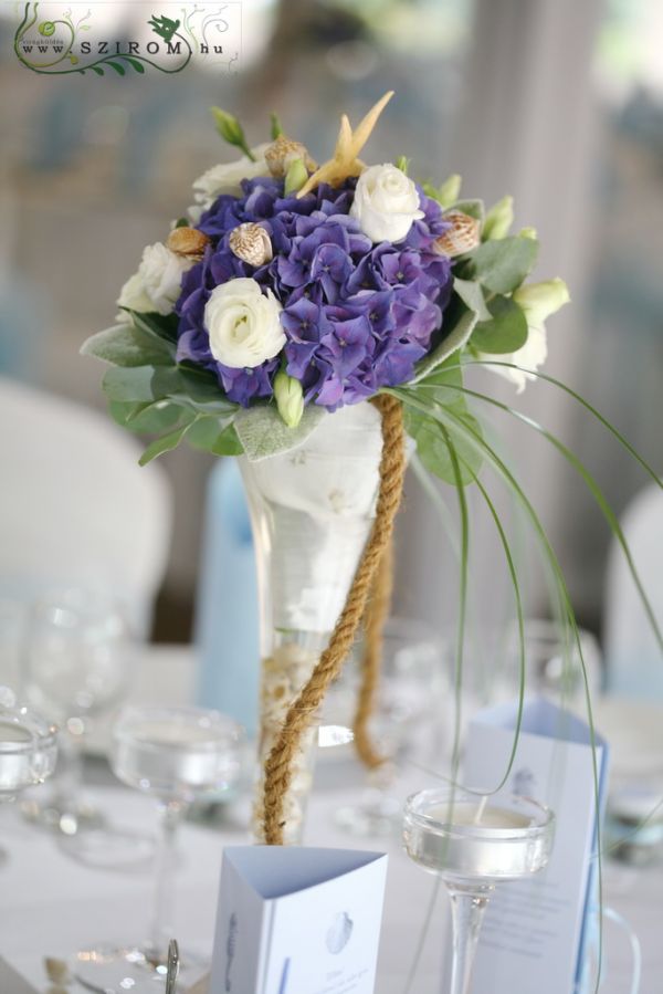 flower decoration sea, Bambusz Bar, wedding