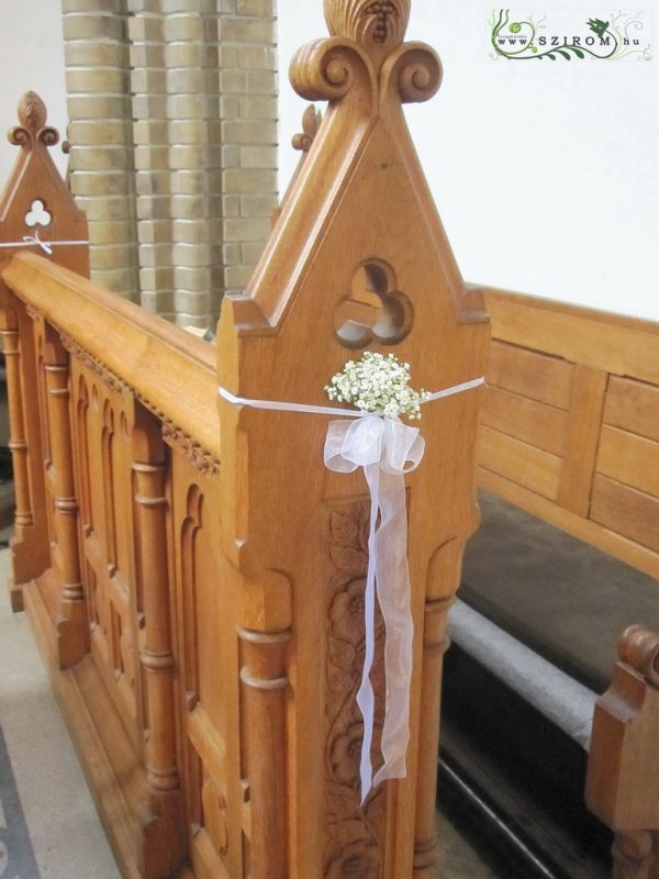 church flower decor (gypsophila, white), wedding