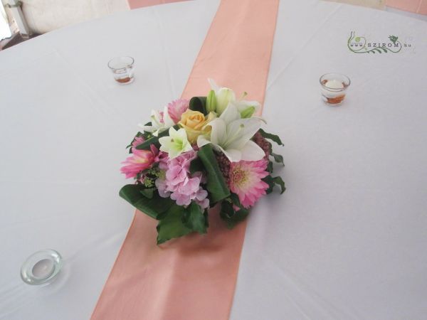 Centerpiece with dahlias (pink, cream), wedding