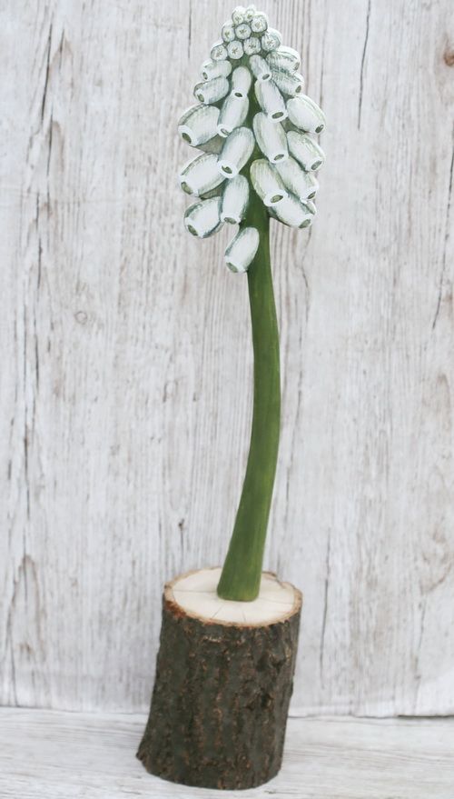 wooden Muscari (69cm)