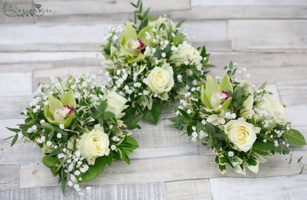 Blumenarrangement 1 db (Rose, Orchidee, Gypsophila)  Búsuló Juhász  Budapest