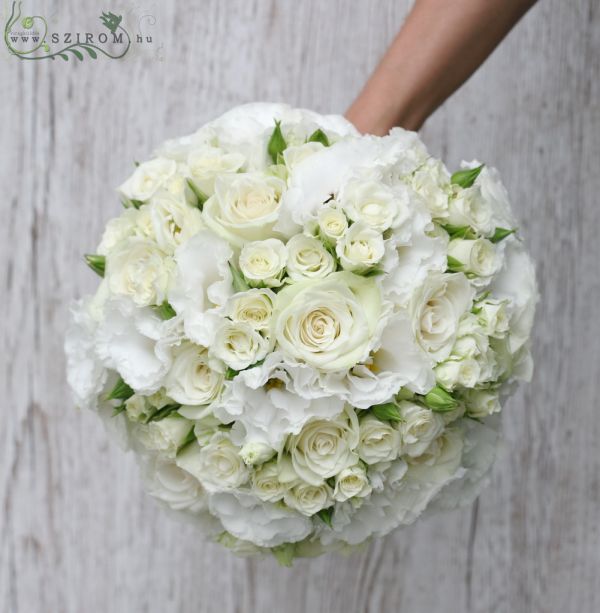 bridal bouquet (rose, lizianthus, spray roses, white)