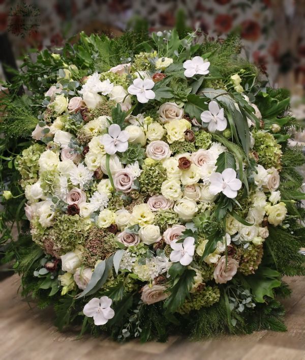 Stehender Kranz mit Pastellblumen (1m)