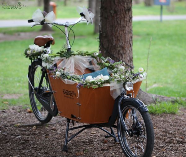 Bicycle decor (white, purple, tulip, lilonium)