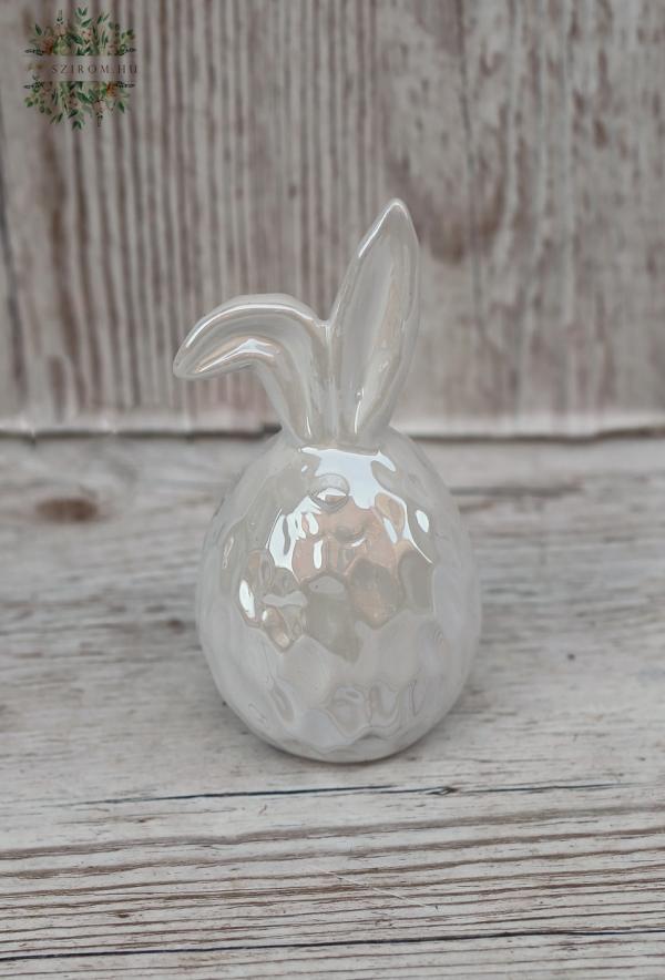 white egg shaped ceramic bunny(12,5cm)
