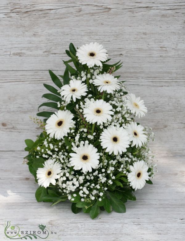 head-on standing flower decoration with gerberas /church decor, wedding