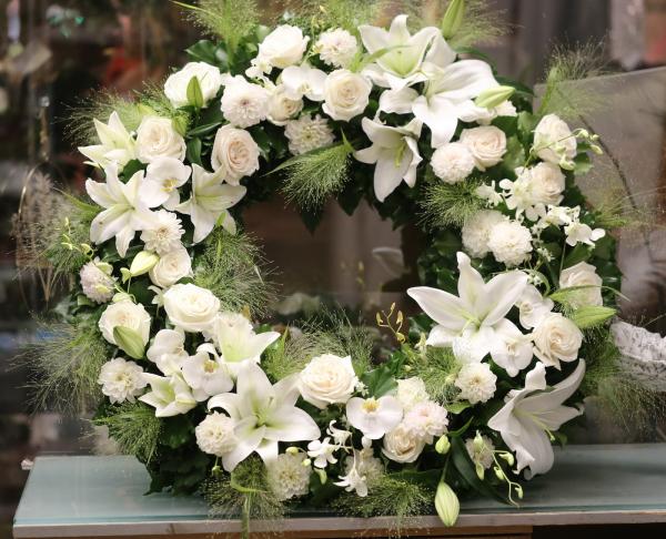 wreath with orchids, roses, and lilies (80cm)
