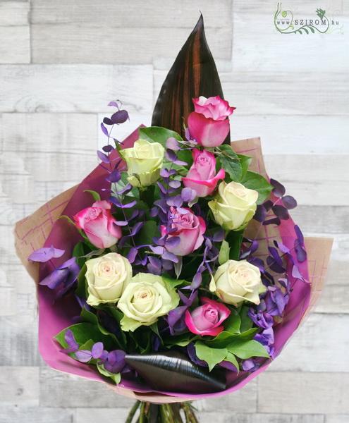 Purple rose tall bouquet (10 stems)