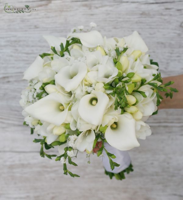 bridal bouquet (calla, baby breath, freesia, white )