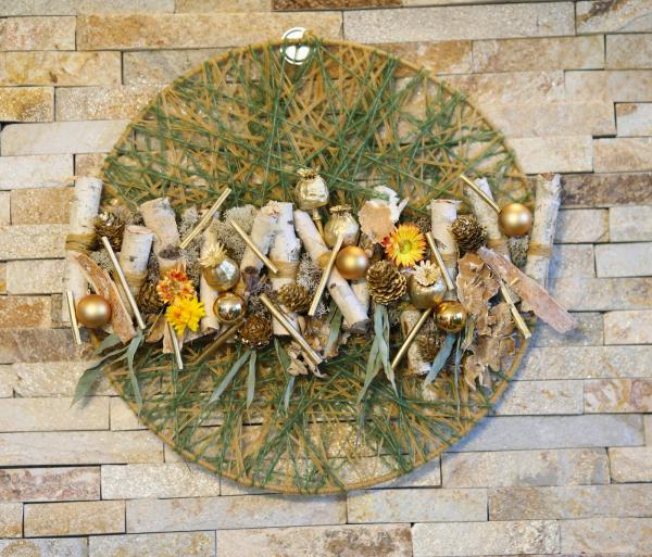 modern karácsonyi falidísz fonalas alapon (40cm)