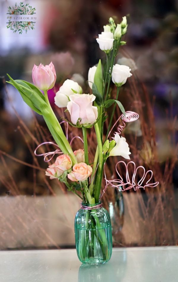 Small vase with 7 spring flowers, and handmade wire flowers