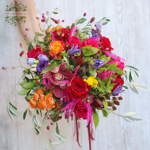 Flaming color bouquet (26 stems)