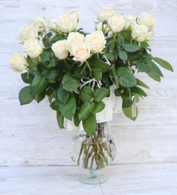 Tischkarten mit Rosen 1 Stück (Creme)