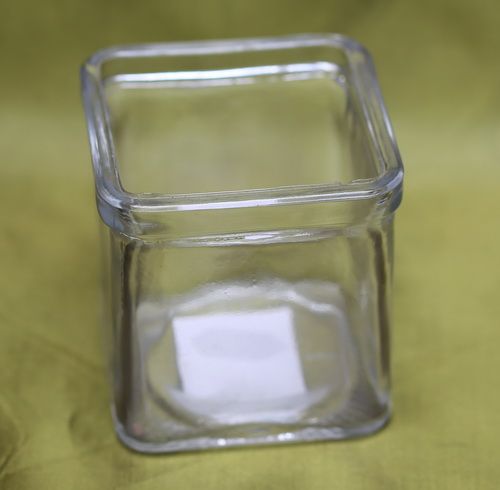 glass cube (10x10cm)