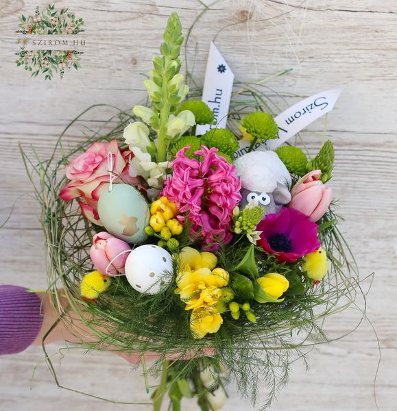 Happy Easter bouquet with sheep, eggs, chicks (11 stems)