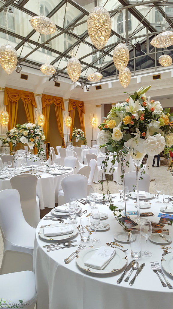 flower delivery Budapest - room decoration Gerbeaud Atrium (rose, bushy rose, lily, hydrangea, amber, white, peach, 1pc), wedding