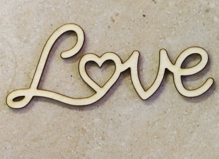 flower delivery Budapest - wooden love title (8cm)