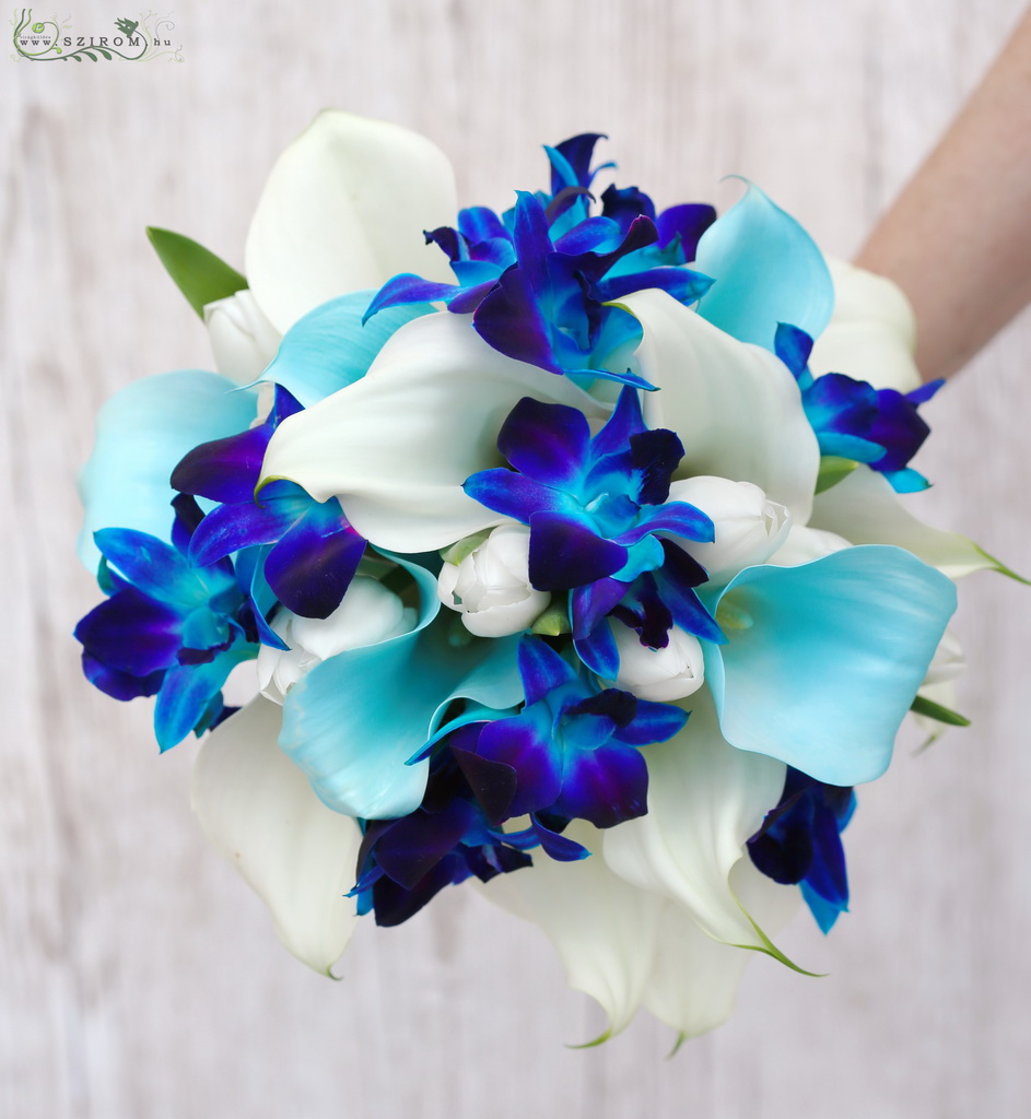 Menyasszonyi csokor (kála, dendrobium orchidea, fehér, türkiz, kék)