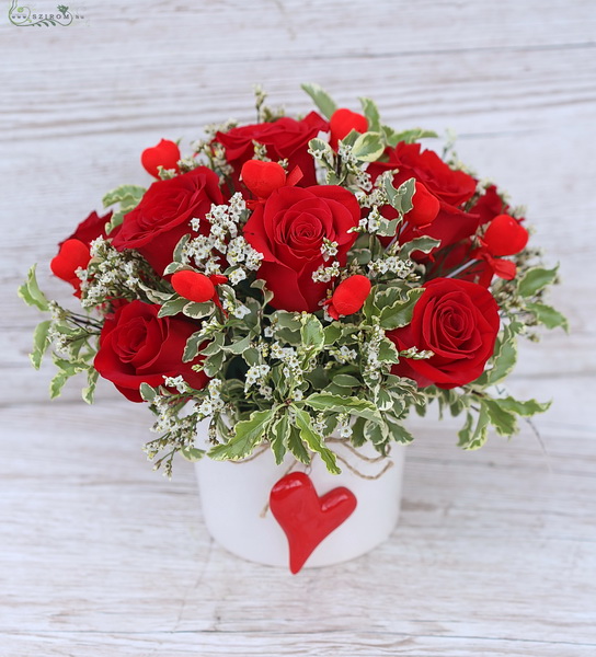 flower delivery Budapest - Red roses among hearts (9 stems)