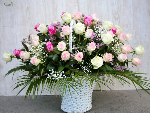 flower delivery Budapest - 40 stems of pastel roses in basket with small flowers