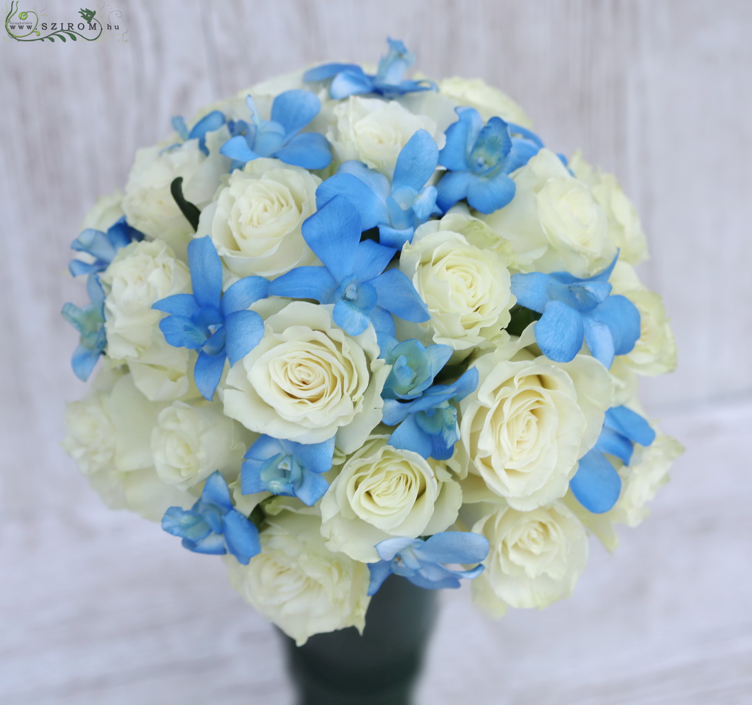 Menyasszonyi csokor (rózsa, dendrobium, fehér, kék)